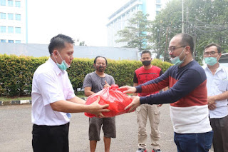 "Lanjutan Aksi Berbagi Kasih Dan Berkat ONKP Resort Jawa Bersama Firman Jaya Daeli Bagi Warga Terdampak Covid-19 Khusus Jabar" 2 IMG 20200526 WA0048