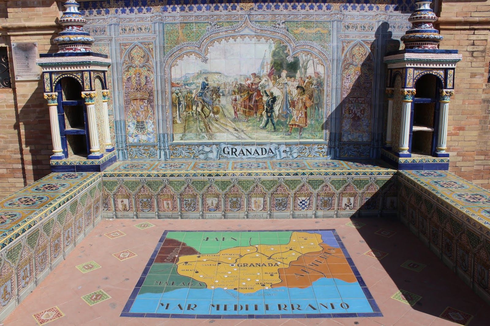 Operazione Valigia Di Cartone Granada La Bellissima Alhambra E Della Magica Fortuna Di Aver Trovato Un Biglietto A Mezzanotte Granada Spain Espana Alhambra Albaicin Estilomoresco Arabianstyle Gardens Palace Sultan Flowers Colors Culture