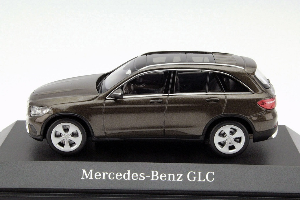 VW Tiguan L Modellauto 1/32 - Druckguss Modell Im Maßstab Für Sammlung Und Deko