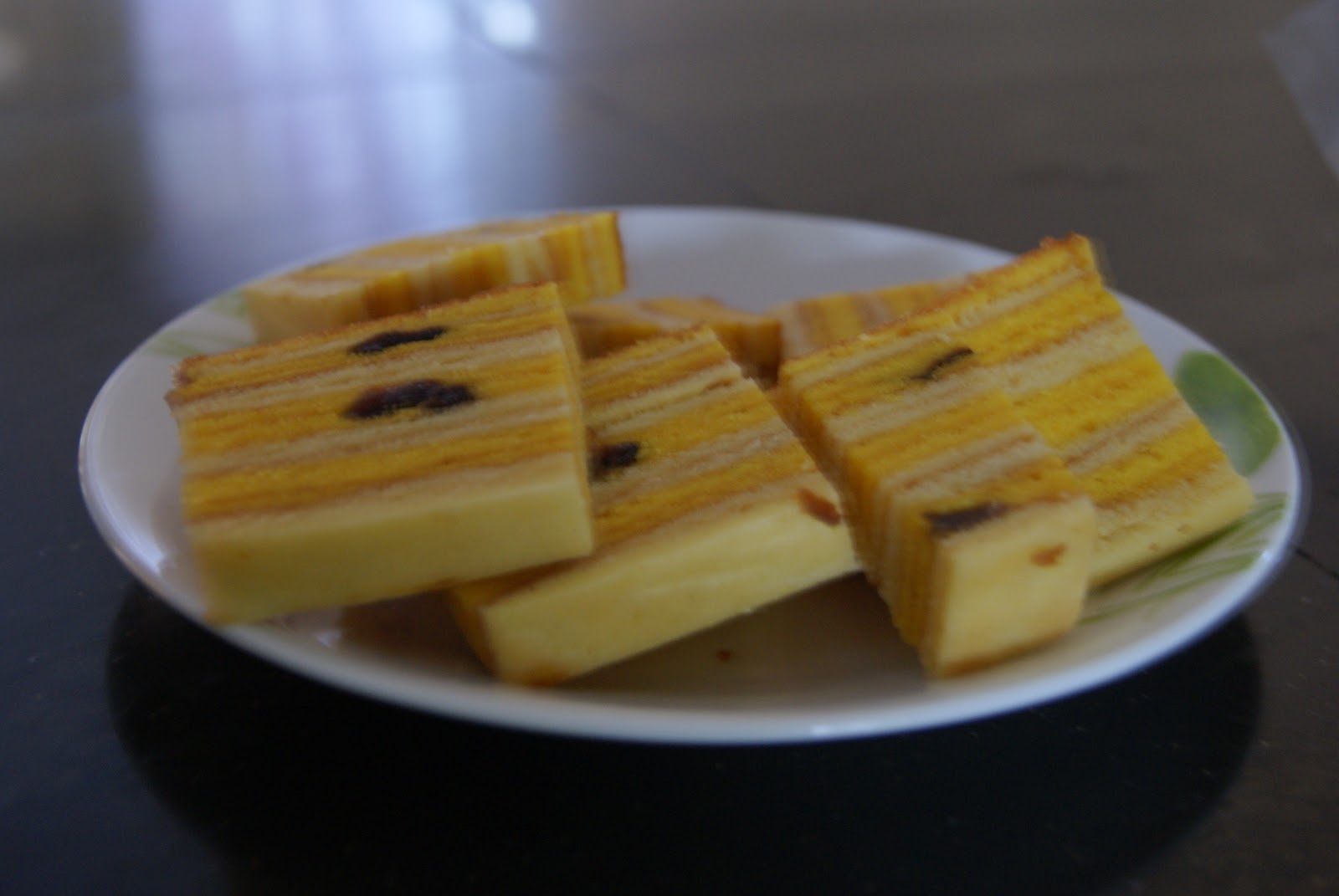 Himpunan Resepi Bonda...: Kek Lapis Sarawak