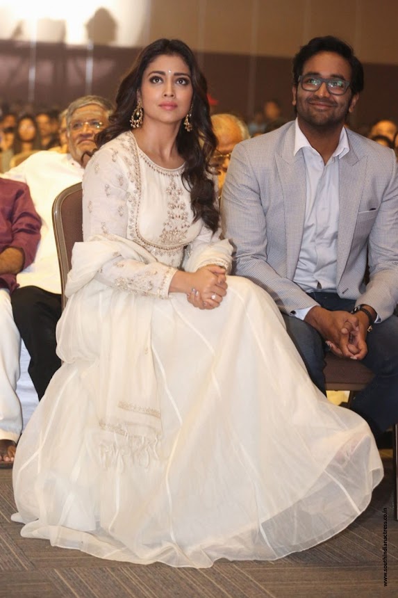 Shriya Saran at Gayathri Movie Audio Launch