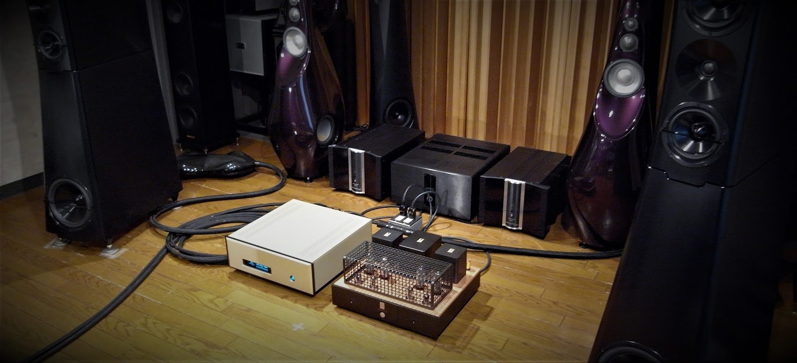 SIS AUDIO BLOG: イベント情報 TRANSPARENT MAGNUM OPUSを期間限定で