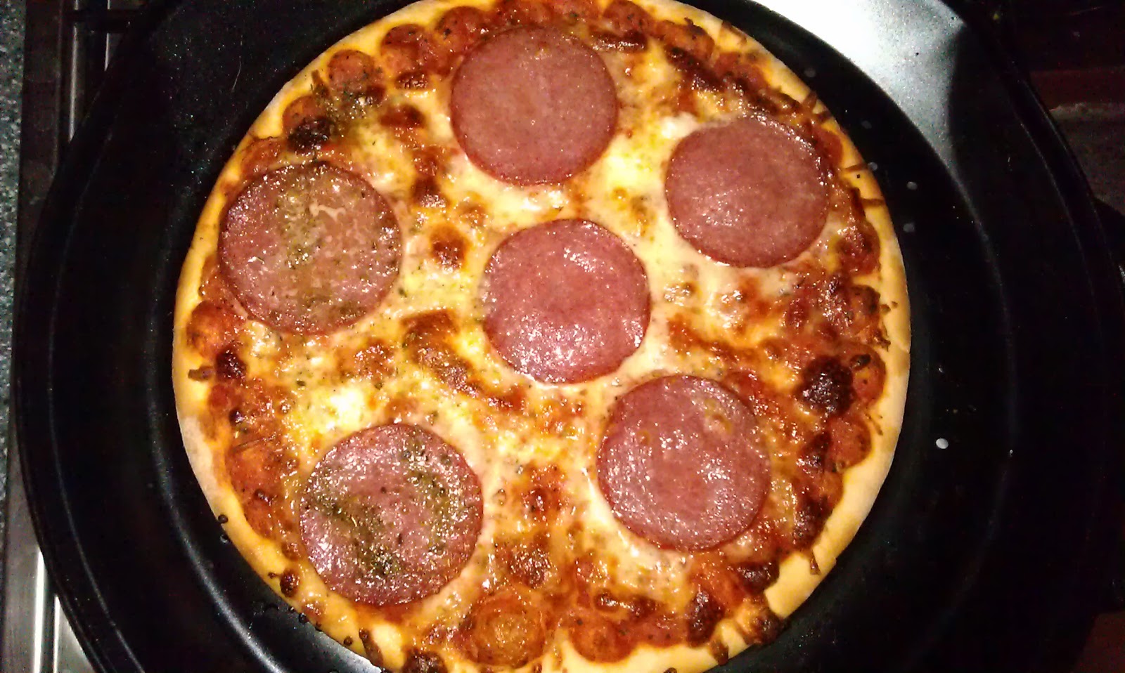 Subiektywny Test Upierdliwego Konsumenta Pizza salami danie express