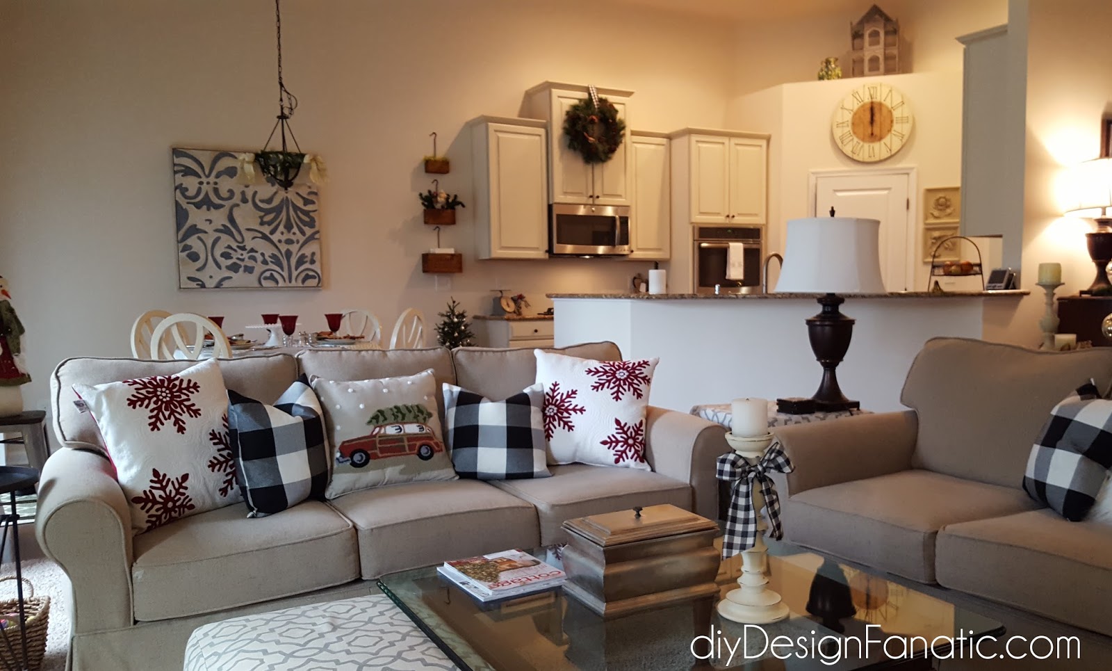 diy Design Fanatic Christmas Family Room and Mantel