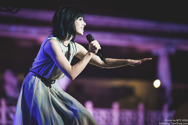 Carly Rae Jepsen performing at MTV World Stage Malaysia 2015 on 12 Sep Pic 3 (Credit - MTV Asia & Kristian Dowling)