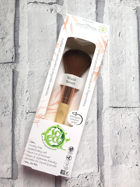 The So Eco Blush Brush 