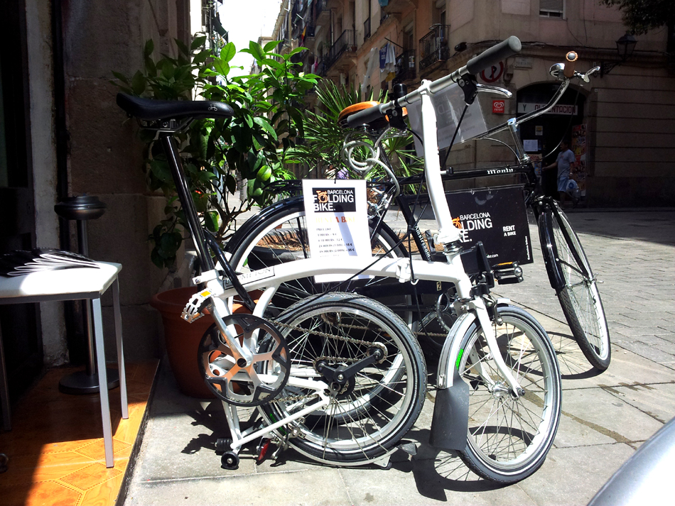Barcelona Folding Bike Take your bike everywhere!