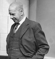 ANDERS ÖSTERLING (13 AVRIL 1884, HELSINGBORG – 13 DÉCEMBRE 1981, STOCKHOLM) ÉCRIVAIN, POÈTE ET CRITIQUE LITTÉRAIRE SUÉDOIS. IL TRAVAILLE AU SVENSKA DAGBLADET DE 1913 À 1919, PUIS AU STOCKHOLMS-TIDNINGEN (SV) DE 1919 À 1935. ENTRÉ À L'ACADÉMIE SUÉDOISE EN 1919, IL EN EST LE SECRÉTAIRE PERPÉTUEL DE 1949 À 1964.