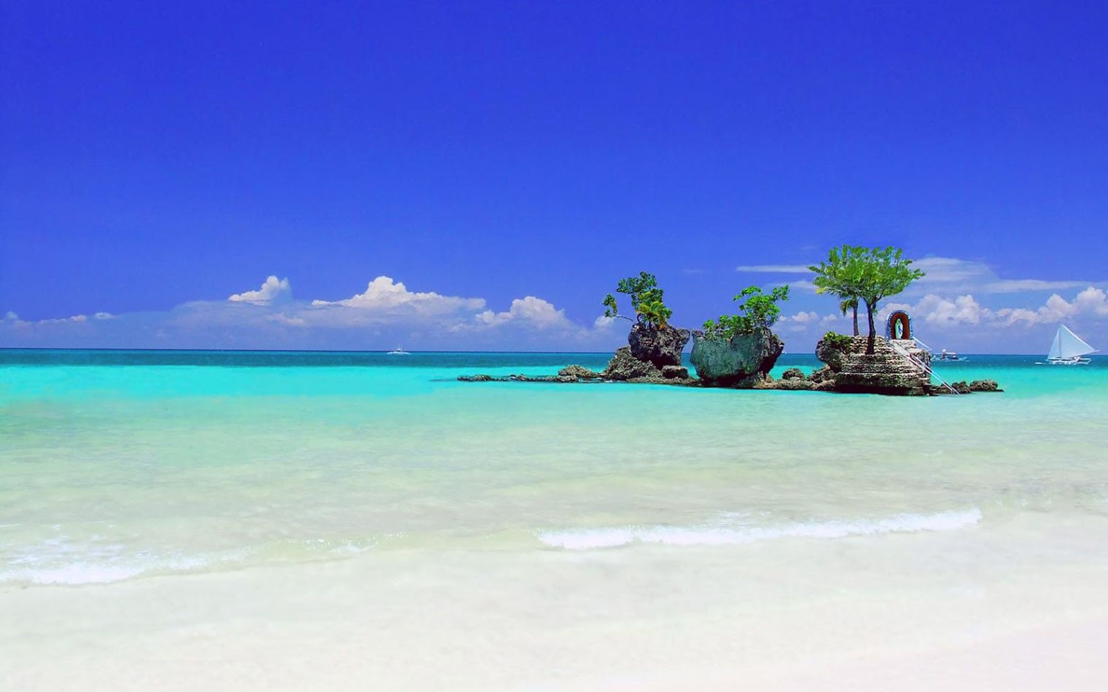 3 Beautiful and Famous Beaches in Boracay Philippines Travel Pinas Islas