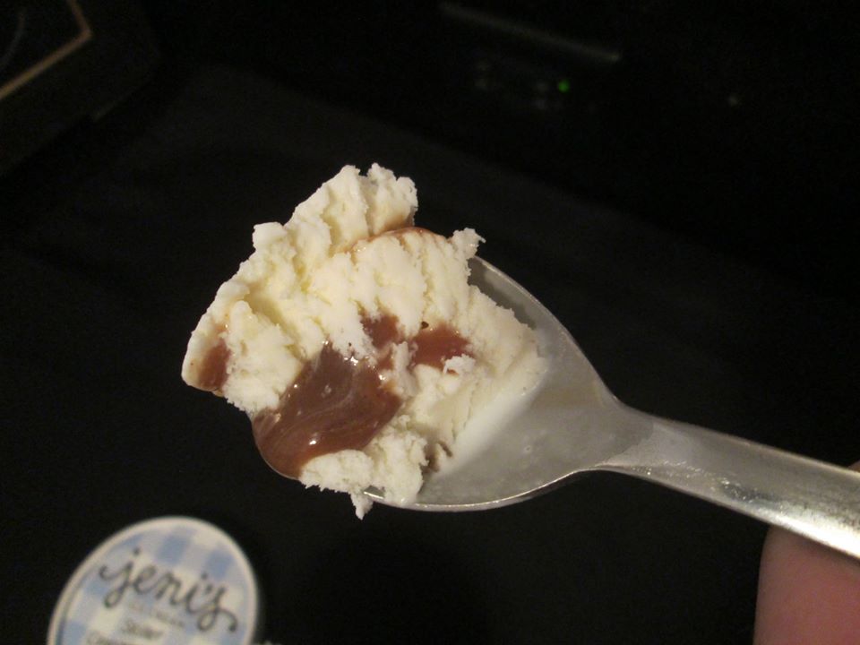 David's Ice Cream Reviews Jeni's Skillet Cinnamon Roll