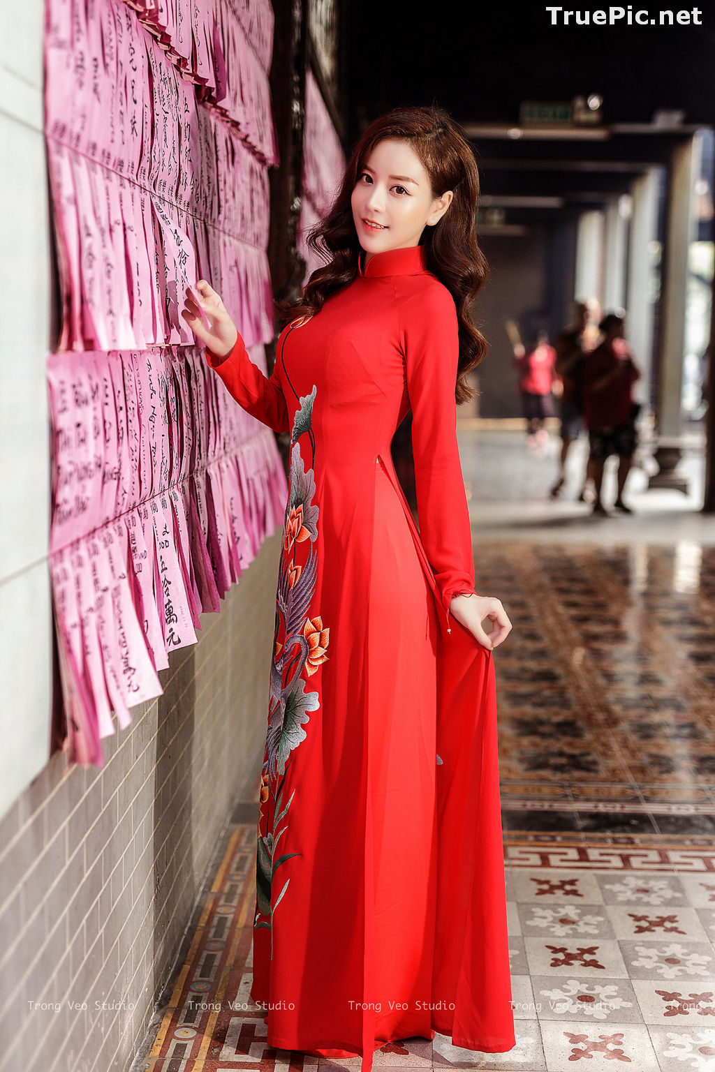 Image The Beauty of Vietnamese Girls with Traditional Dress (Ao Dai) #4 - TruePic.net - Picture-19