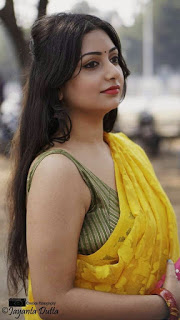 Hottest Internet Sensation Rupsa Saha: Stunning Saree Image Collection! Navel Queens Hottest Internet Sensation Rupsa Saha: Stunning Saree Image Collection! Navel Queens