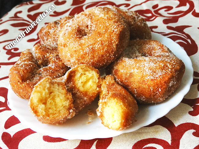 Roscos o rosquillas de naranja, los de la abuela