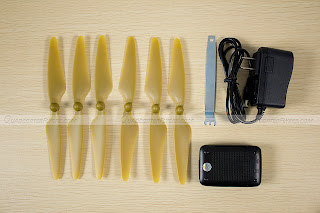 Hubsan H501S Propellers and Charger Hubsan H501S Propellers and Charger