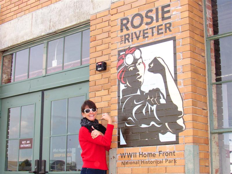 Rosie the Riveter Museum... HAERR TRIPPIN'