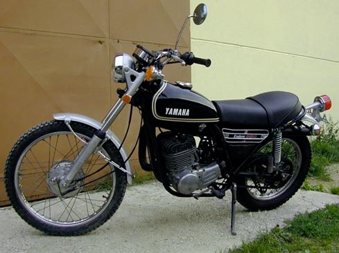 1975 Yamaha DT 360 Specification