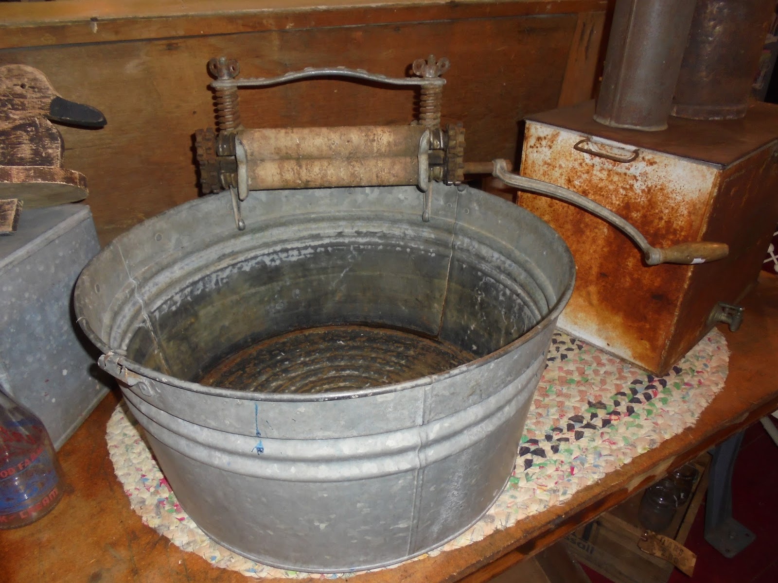 Log Cabin Antiques & Gifts Galvanized wash tub and small wringer