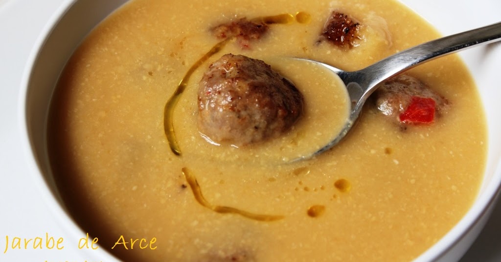 ¿Cocinamos o qué? Puré de garbanzos con mini albóndigas.