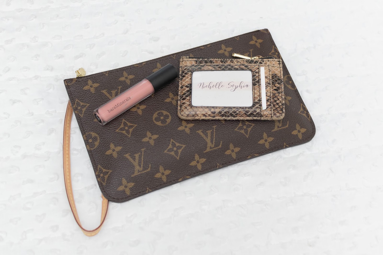 WHAT'S INSIDE MY BAG  LOUIS VUITTON NEVERFULL 