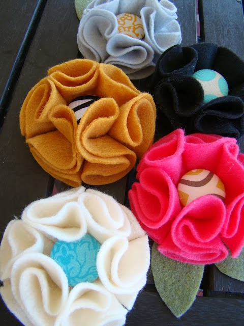 Yılbaşı çiçeği bakımı nasıl yapılır? dishekus: Keçeden Çiçek Nasıl Yapılır?