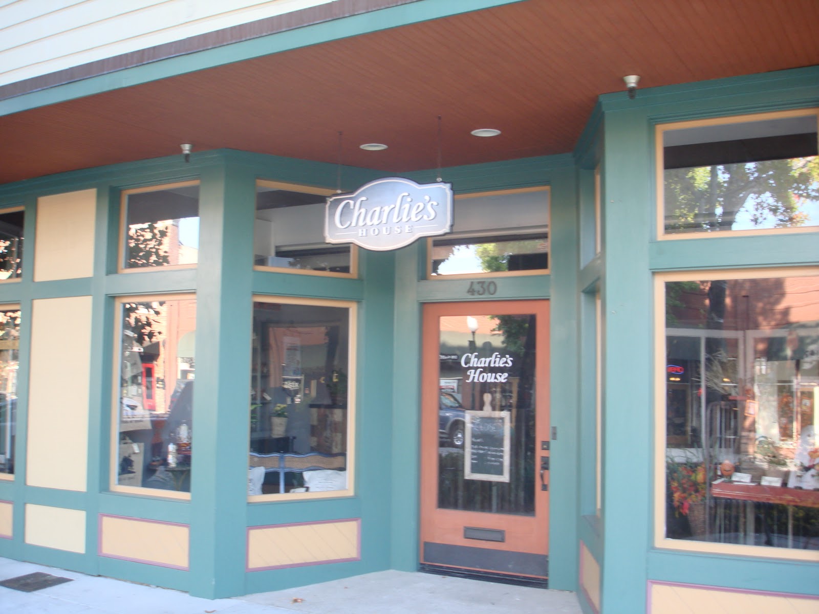 My Monrovia Business Blog Home Accessory Store Opens in Old Town