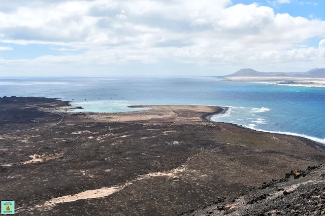 Vistas desde La Caldera en Isla de Lobos