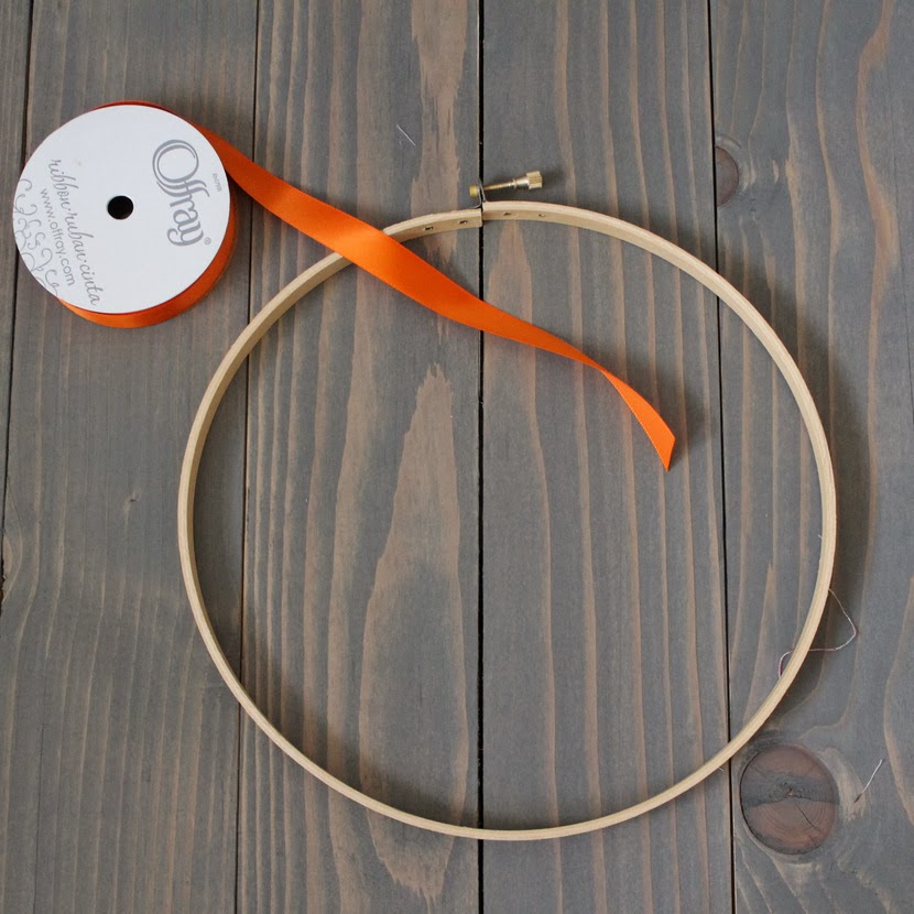 Sew Chatty: {Happy Scrappy Halloween Hoop}