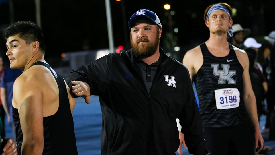 UCLA alum & Kentucky assistant coach Andrew Ninow added to Washington