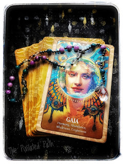 Foresight Friday: Mother Knows Best, Listen to Mama Gaia Gaia Card from the Secret Language of Animals Oracle Cards