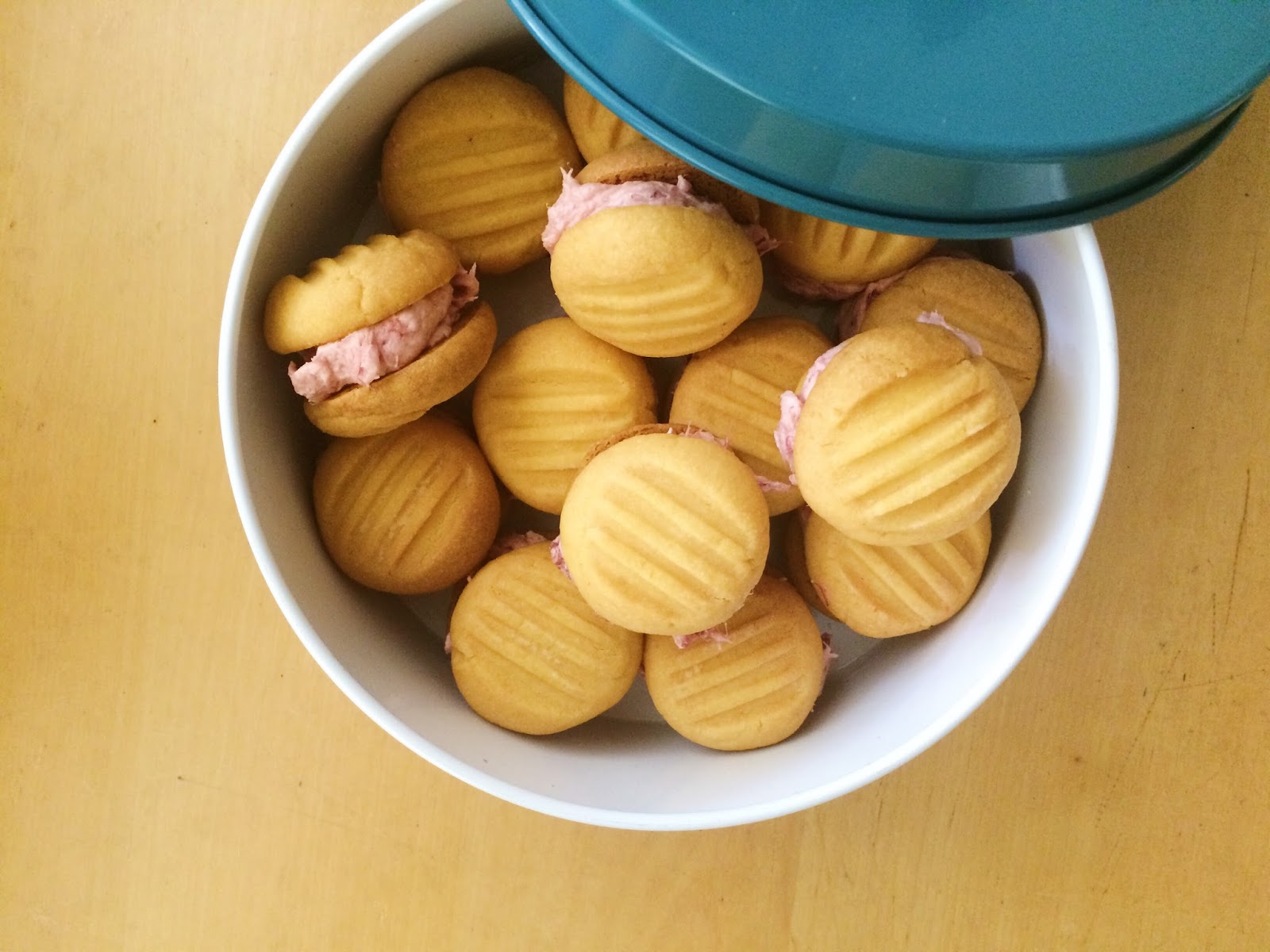 Alice Bakes a Cake Custard yoyos with roasted rhubarb icing