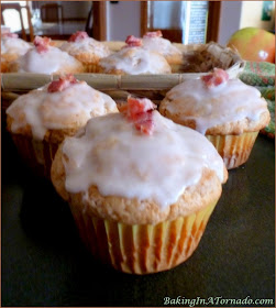 Apple Bourbon Bacon Muffins, chopped bacon, sautéed apples and a hint of Apple Bourbon, a cold weather breakfast treat. | Recipe developed by www.BakingInATornado.com | #recipe #apple #muffins