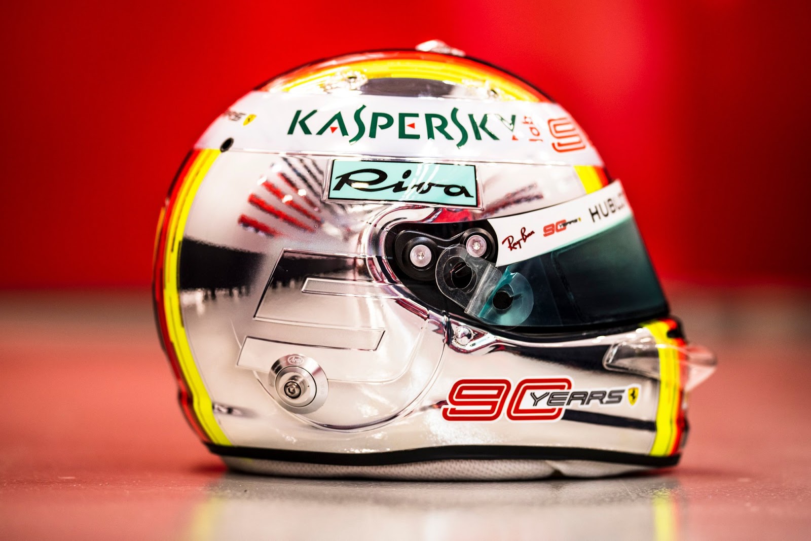Racing Helmets Garage: Arai GP-7 S.Vettel Singapore 2019 by Jens Munser ...