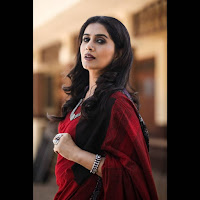 Sonali Kulkarni (Indian Actress) Biography, Wiki, Age, Height, Family, Career, Awards, and Many More