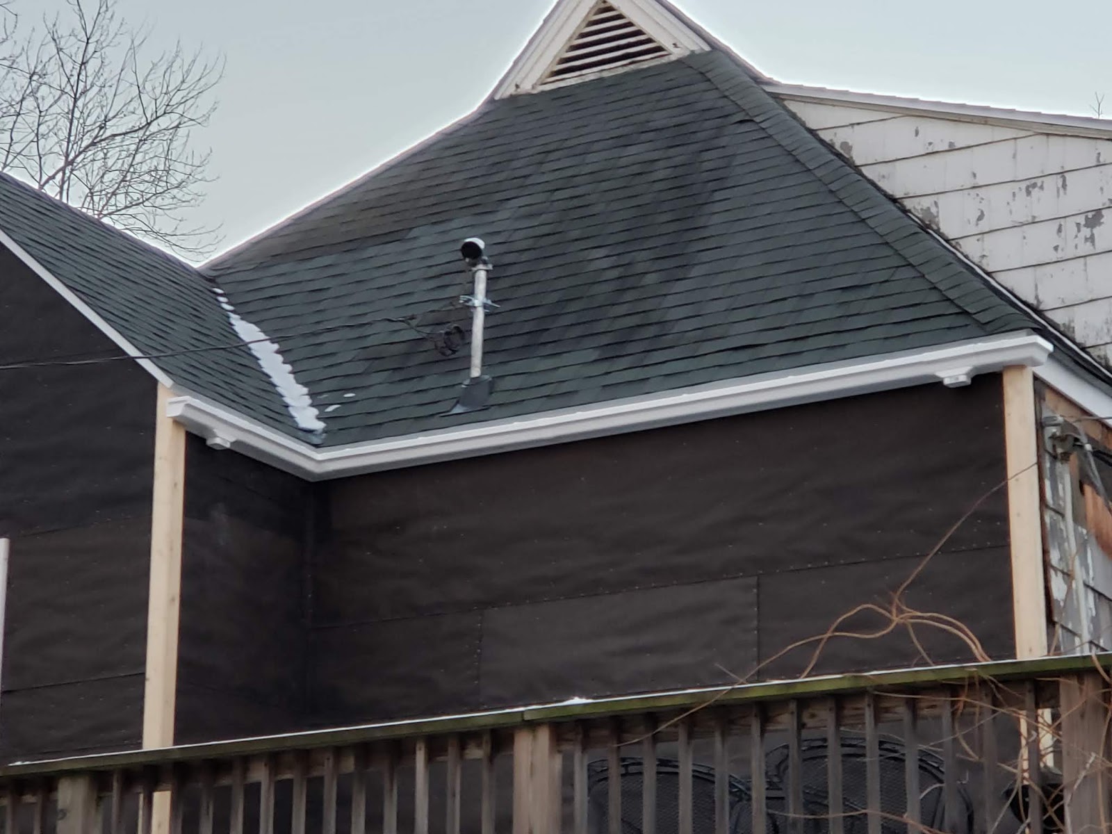 Gear Acres at Top of the Hill PVC Eavestrough Installation Update