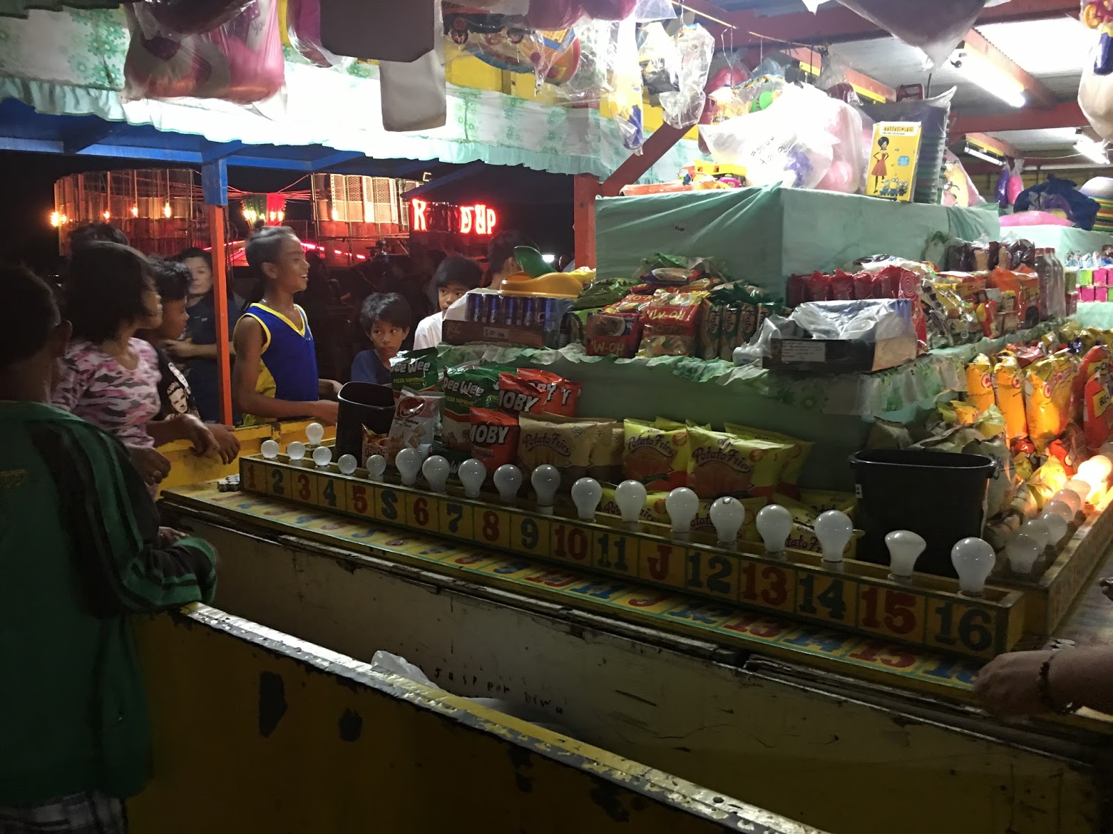 'Paseo de Belen' Showcases Dagupeños' Creativity Through Colorful and