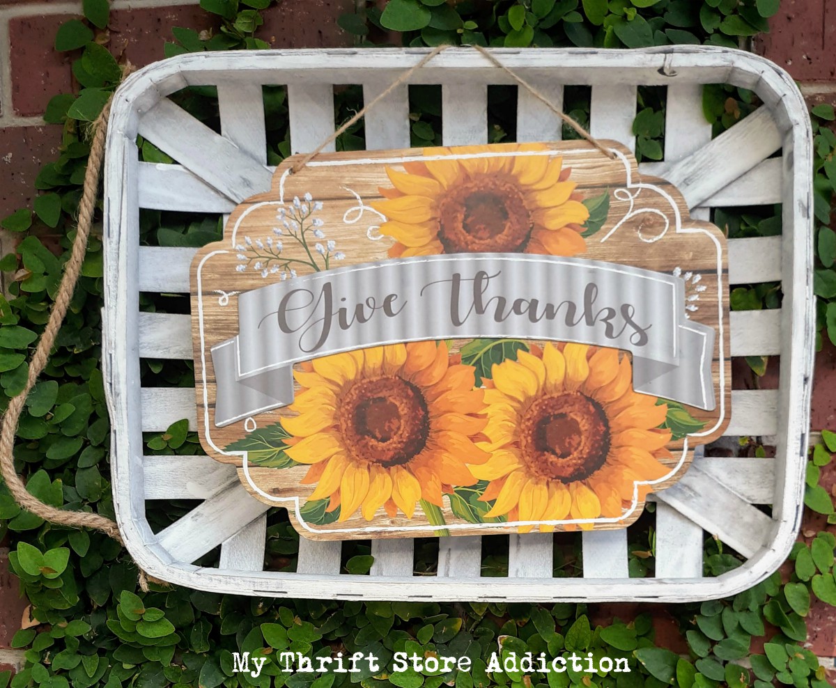 thrifty fall garden decor