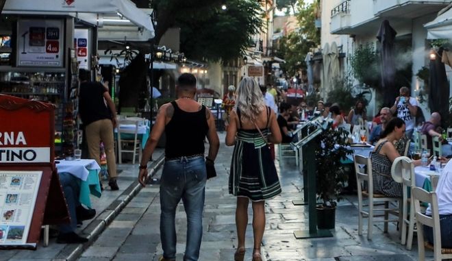  Μετάλλαξη Δελτα: Υπετριπλασιάστηκαν τα κρούσματα στην Ελλάδα