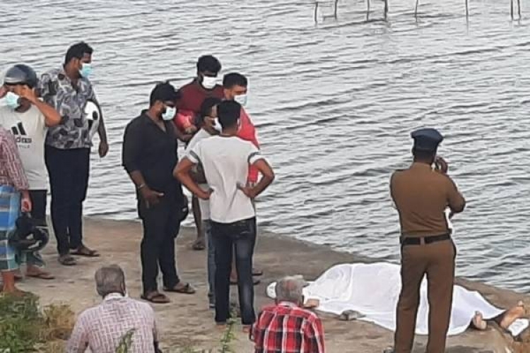 The young man who went to take a selfie fell down from the bridge and died The young man who went to take a selfie fell down from the bridge and died