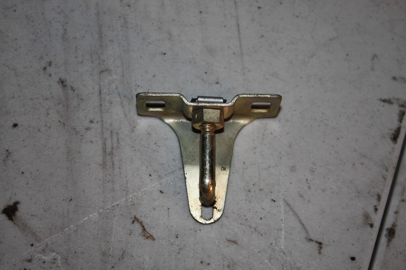 KrEvCon BMW Parts E30 Trunk Latch Hook (for hood decklid)