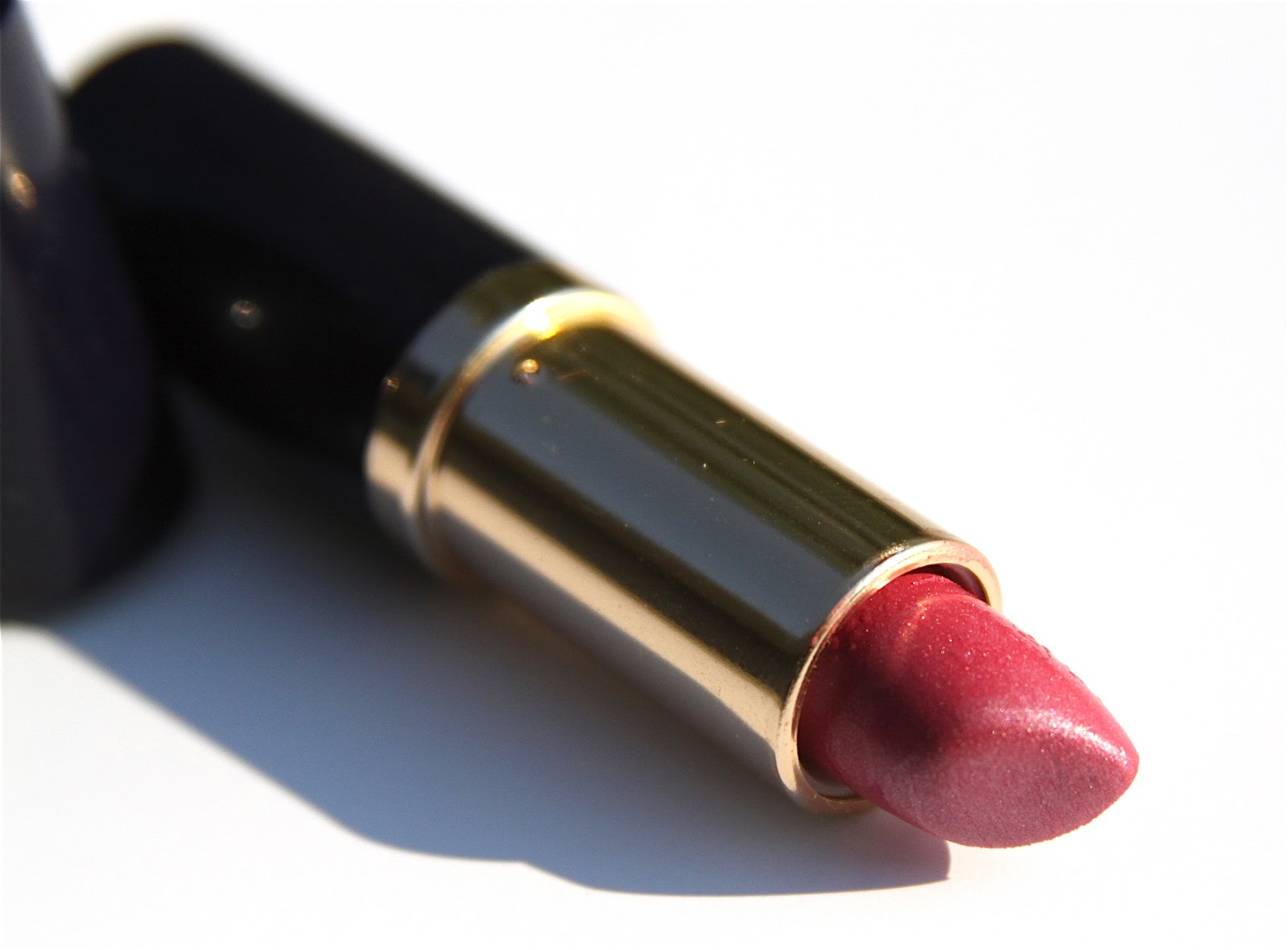 Glitter Kitty Estee Lauder Lipstick in Candy Review and Swatch