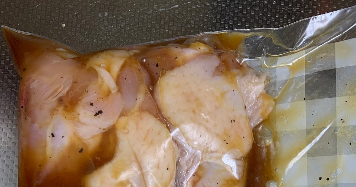 消費期限ギリギリの鶏肉の仕込み、そして夕景がきれいでした