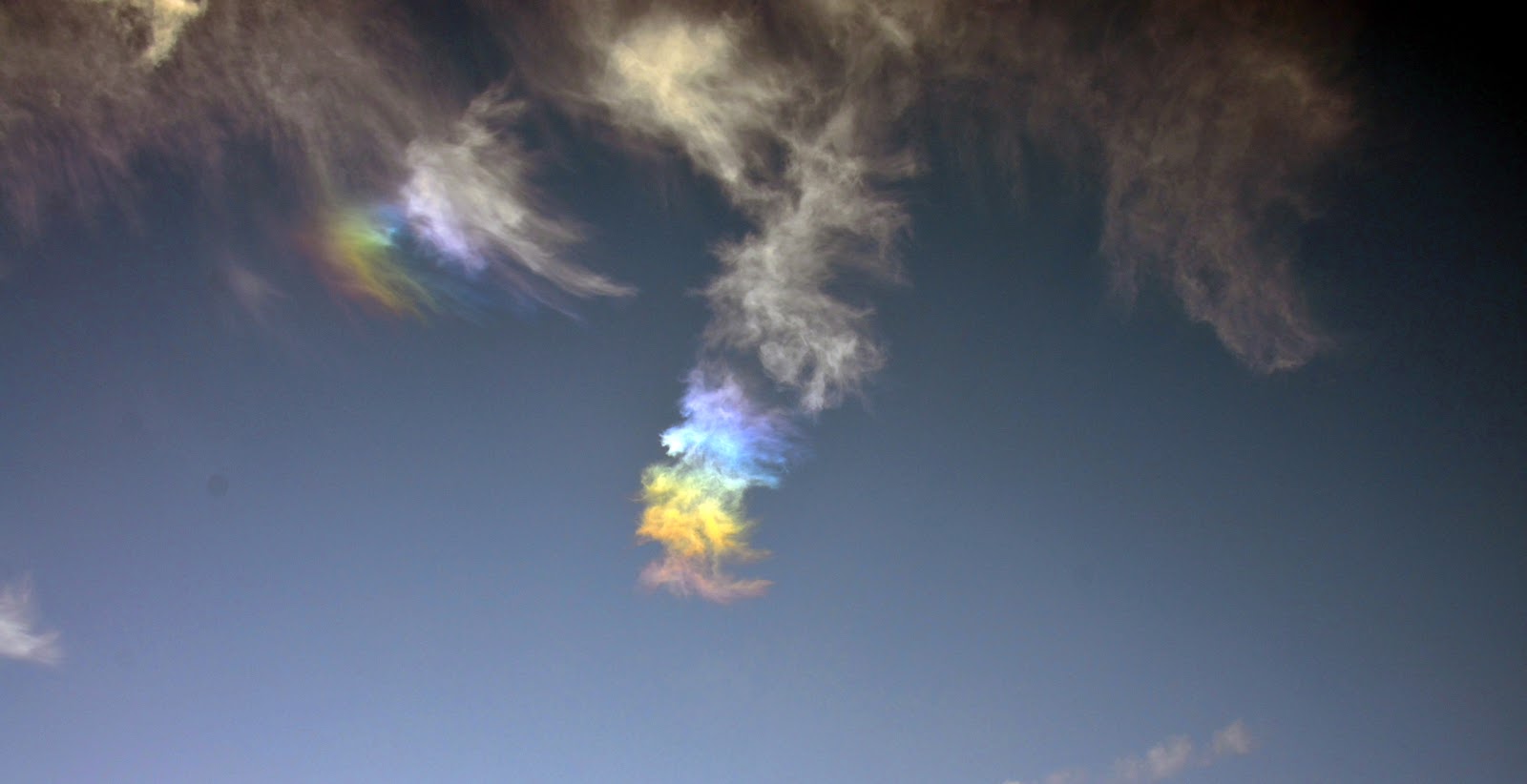たゆたう風の寫眞館: 彩雲 瑞雲 慶雲 雲