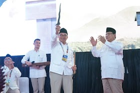 Prabowo Beri Fadli Zon Keris, Sandiaga: Sebagai Tanda Warrior