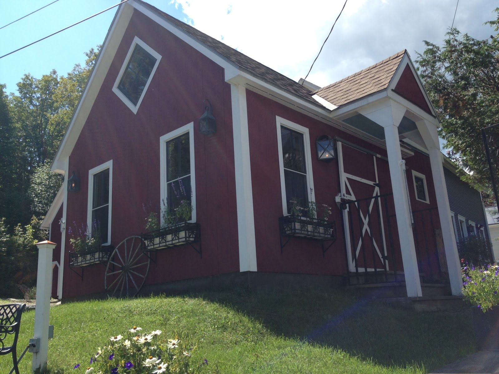 Small Scale Homes Tiny Home In Stowe, Vermont