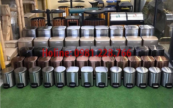thung-rac-inox-dap-chan-20lit.jpg