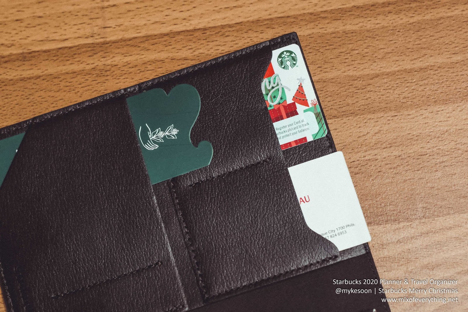 Detailed Unboxing of the Starbucks 2020 Planners & Travel Organizer
