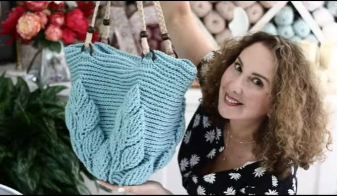Annoo's Crochet World Crochet Leaf Bag