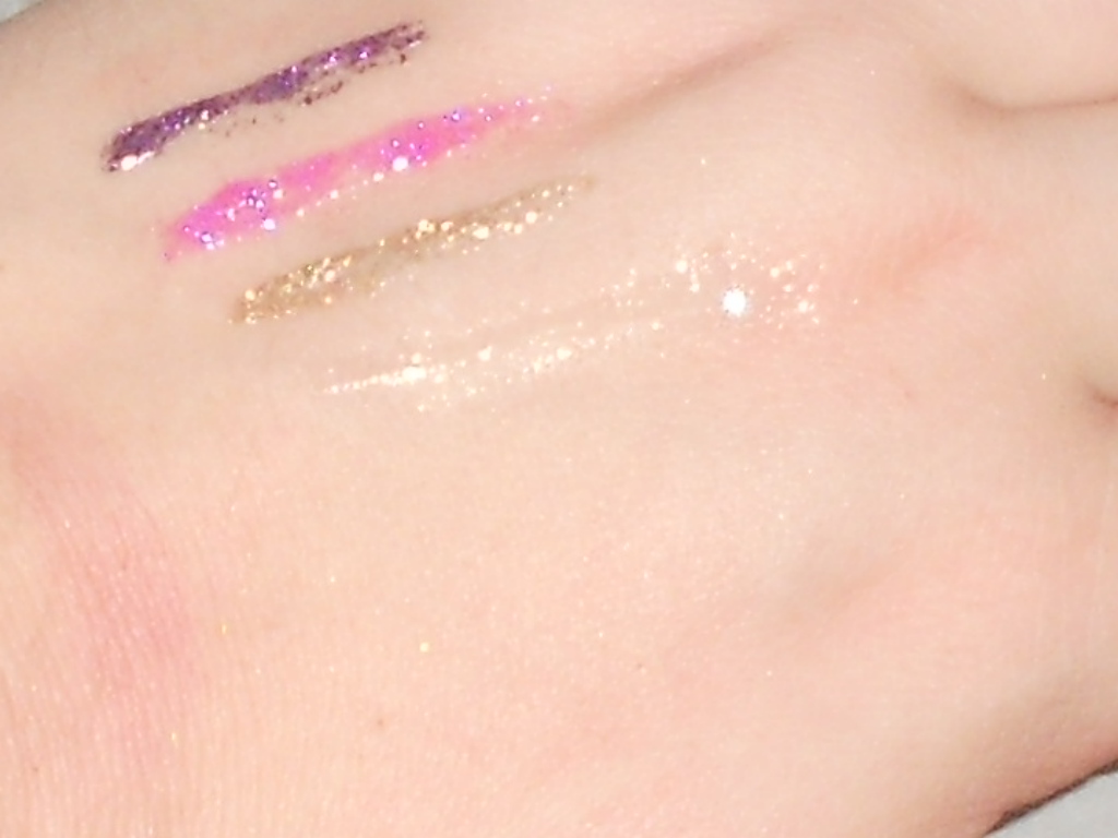 The Makeup Box MUA Glitter Eyeliner Review