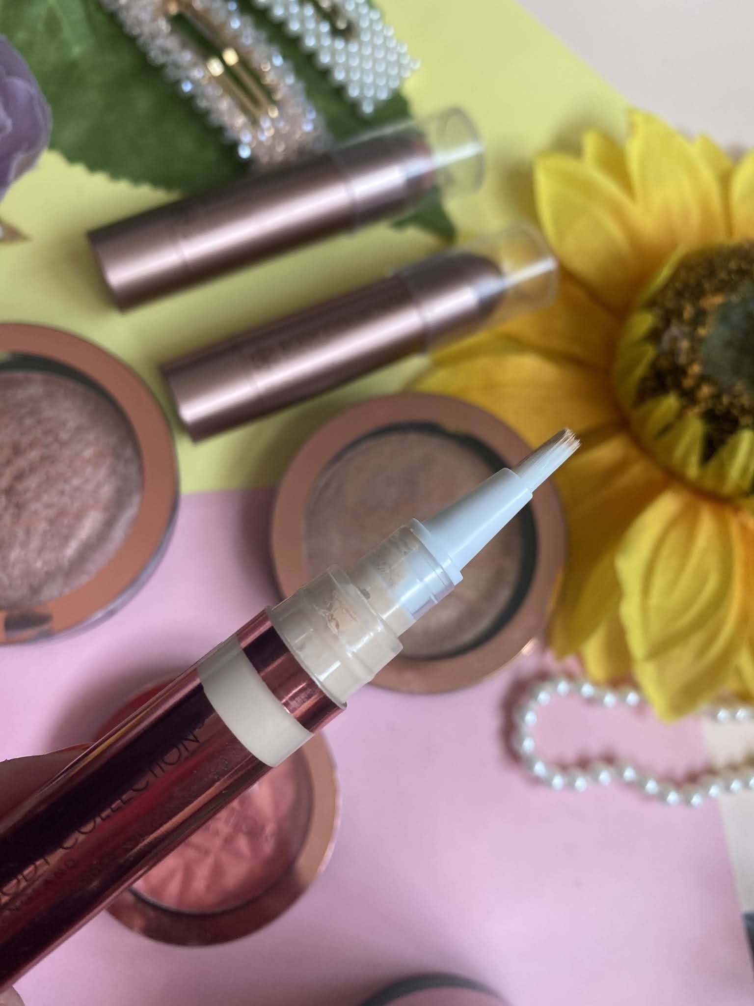 BODY COLLECTION ENGLAND/ ITS ALL ABOUT THE FACE! JUELOOK