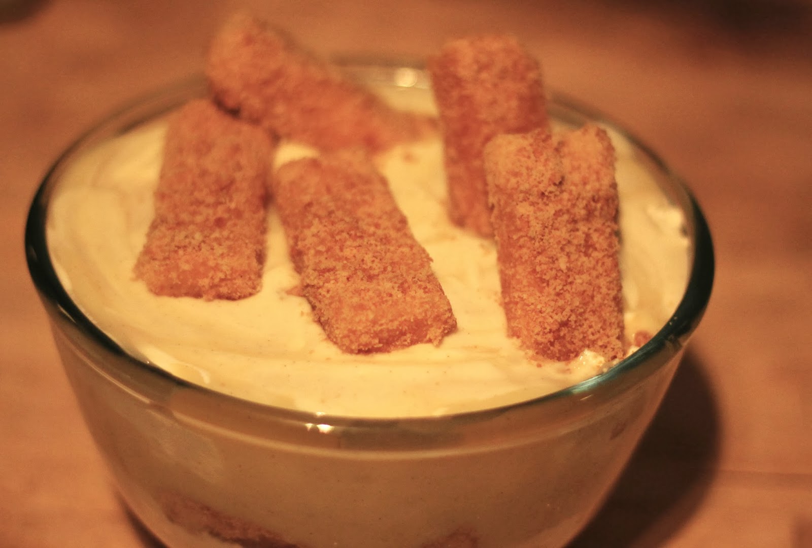 Domestic Sluttery Let Her Eat Cake 'Fish Finger' & Custard Trifle